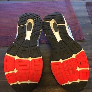 Ladies New balance sneakers